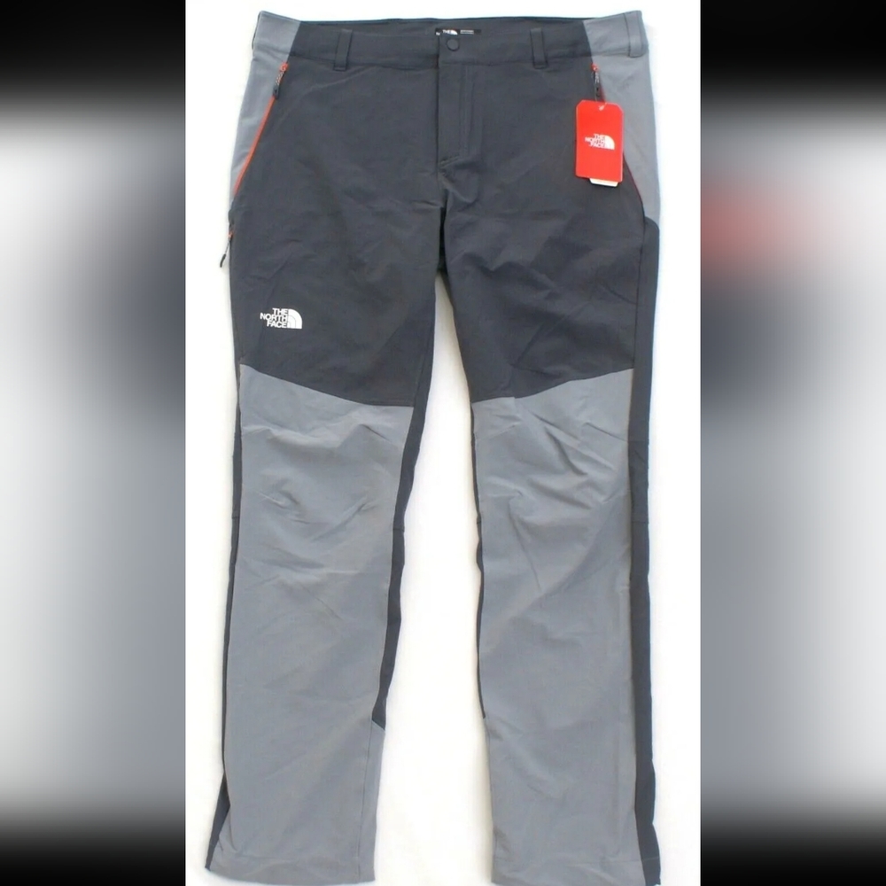 NWT The North Face Soft Shell Climbing / Hiking Pants